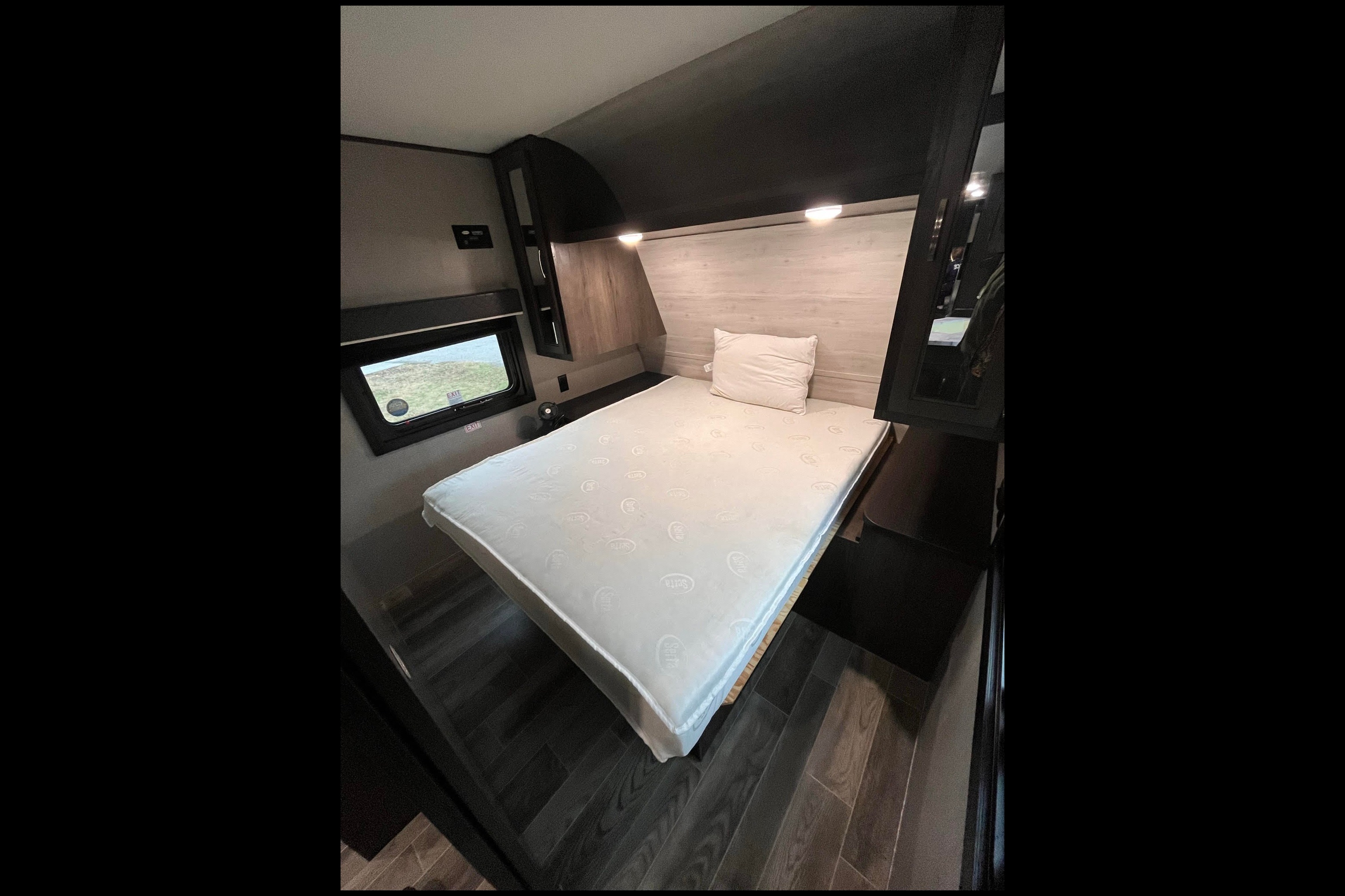 Brandon's Jayco Jayflight 284BHS Travel Trailer