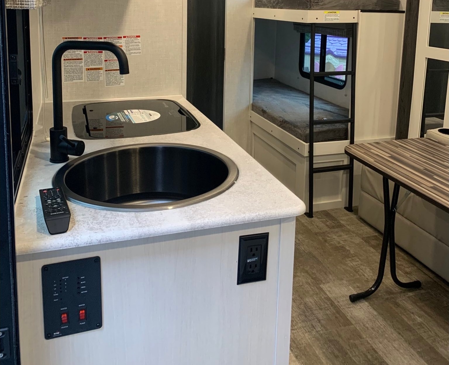 Kermit - 2022 R Pod 193 Travel Trailer 