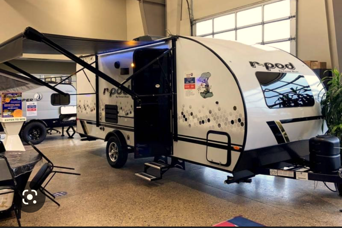 Kermit - 2022 R Pod 193 Travel Trailer 