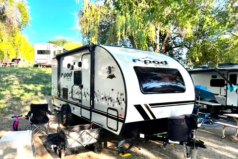 Kermit - 2022 R Pod 193 Travel Trailer 
