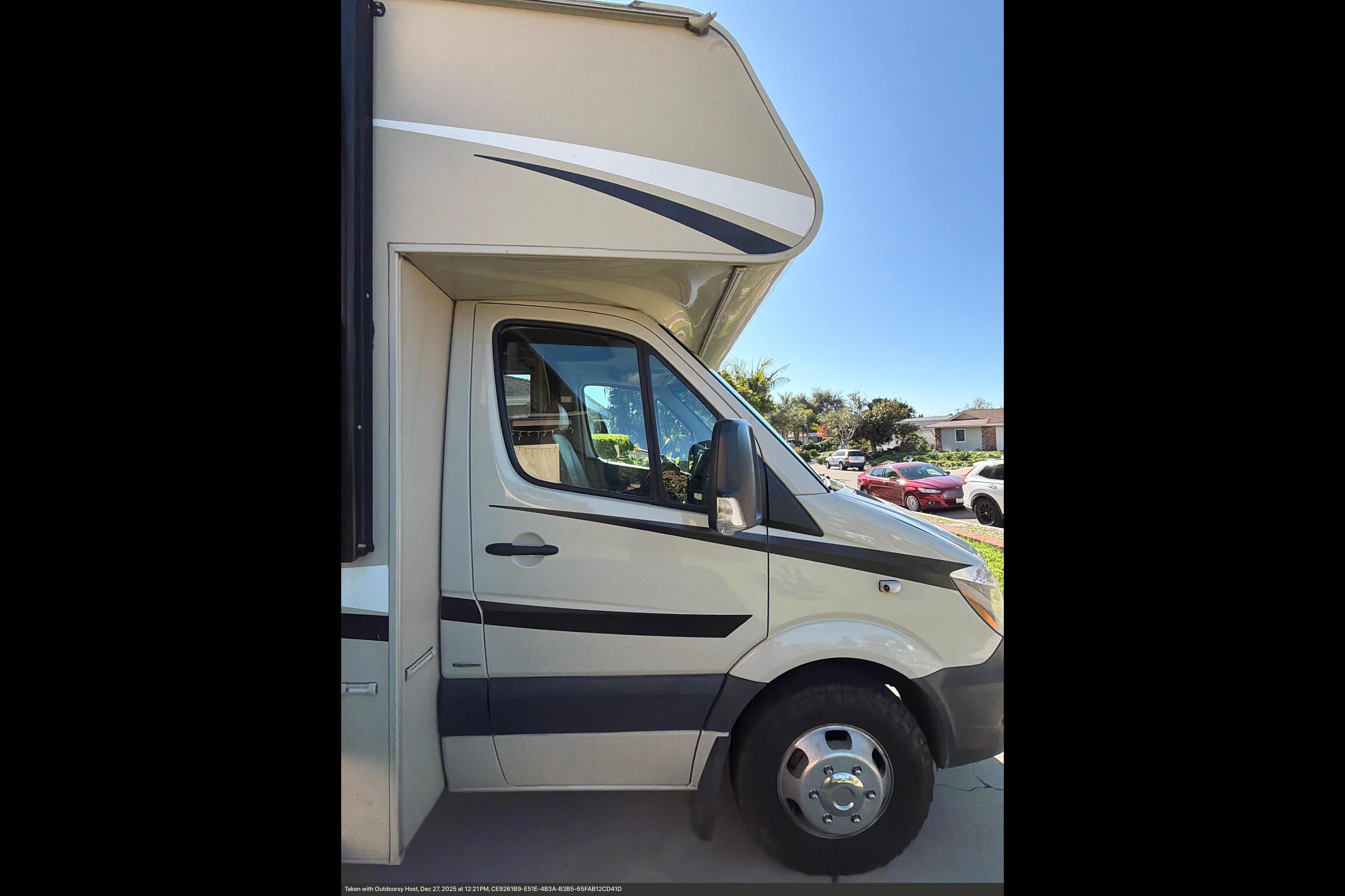 omar's Mercedes-Benz Pcr2150 Class C