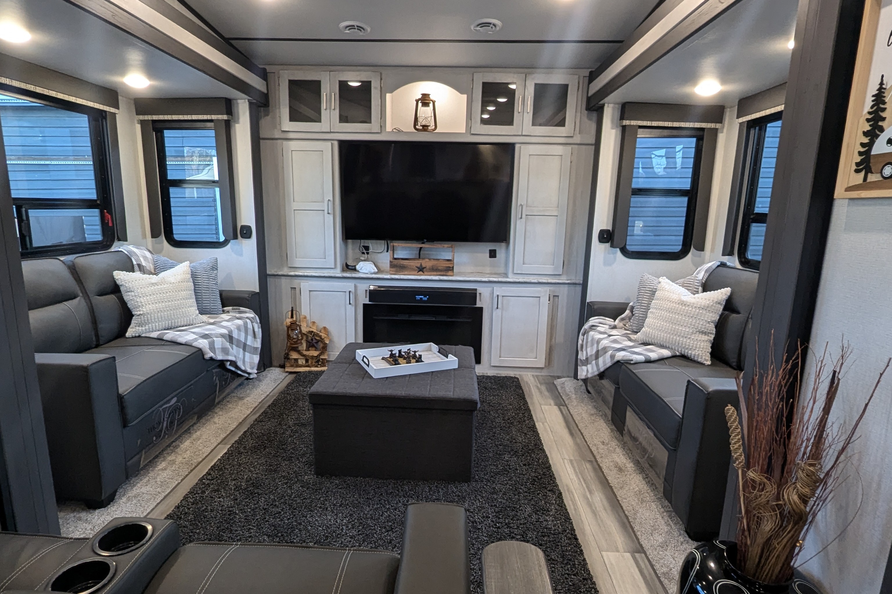 Goochy Glamper RV