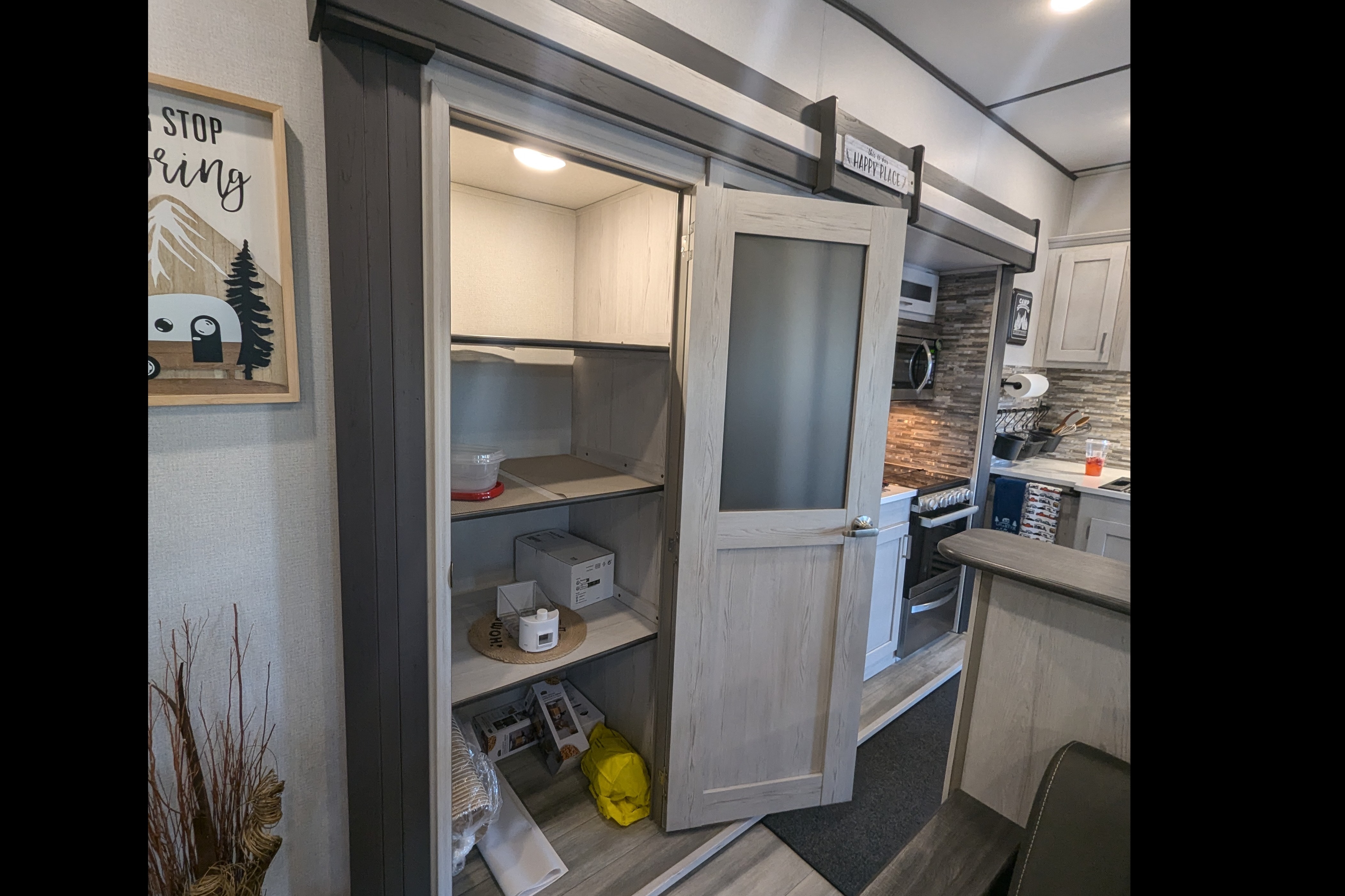 Goochy Glamper RV