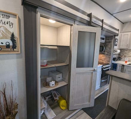 Goochy Glamper RV