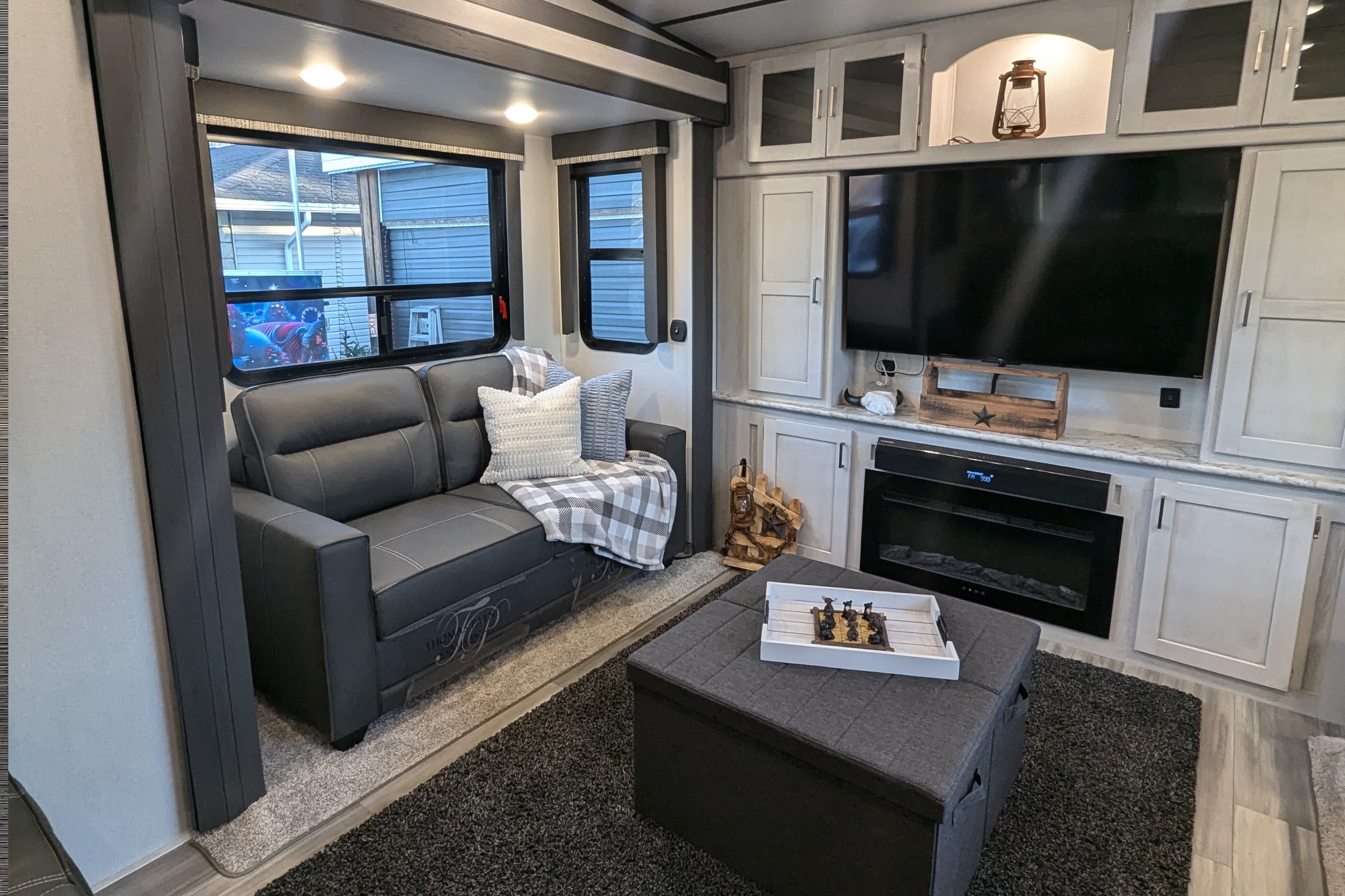 Goochy Glamper RV