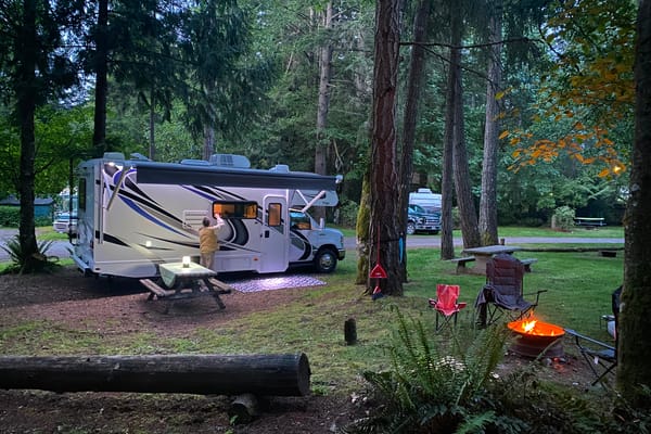 🌲🌌All-in-one Getaway with Ferne Adventures