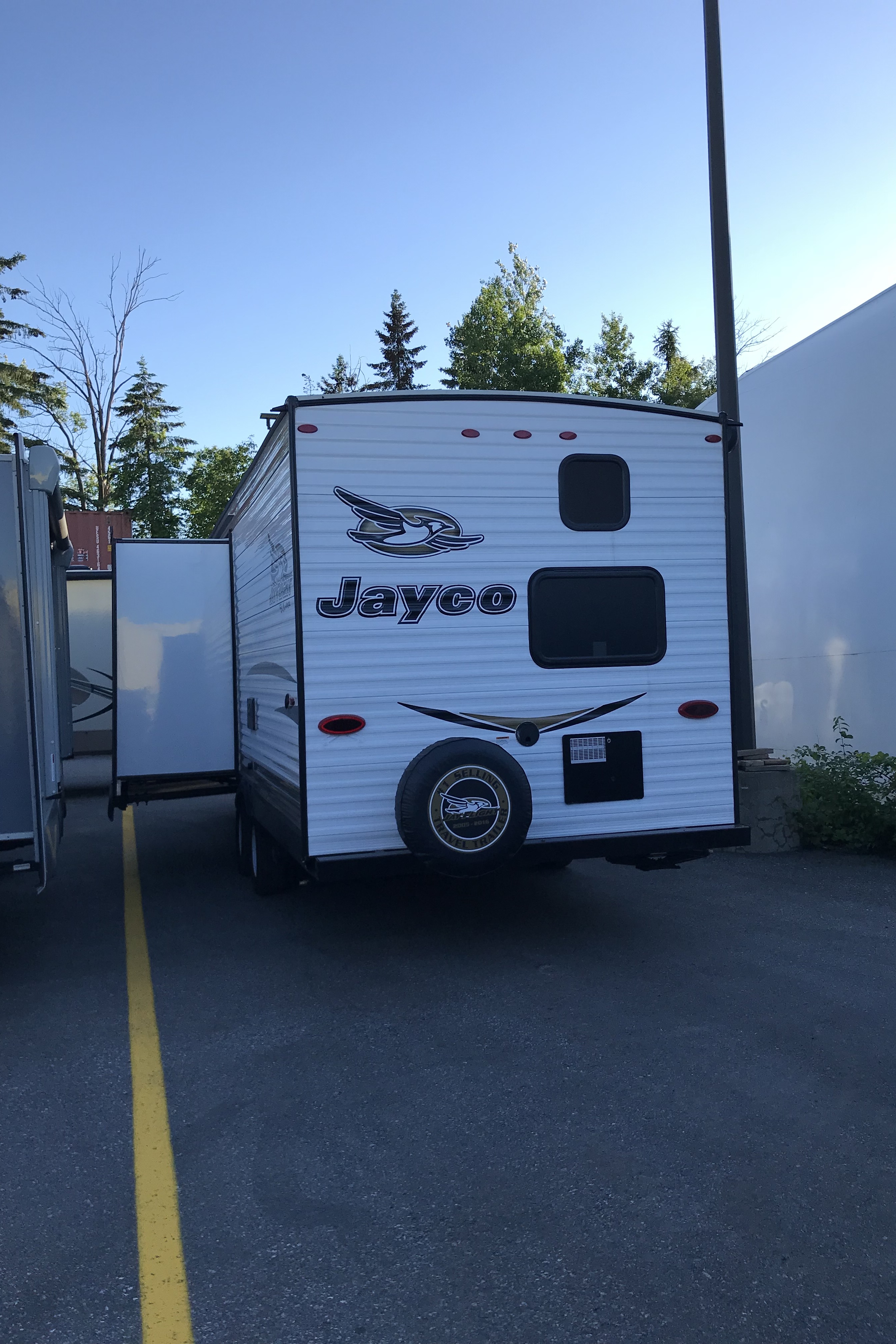 Jayco JayFeather 242bhs Travel Trailer