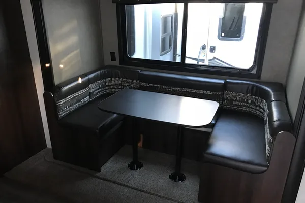 Jayco JayFeather 242bhs Travel Trailer