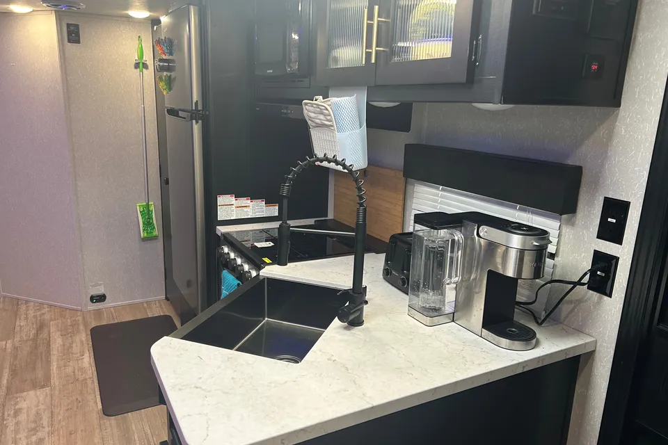 Serge's Forest River Cherokee Grey Wolf travel trailer 29TE