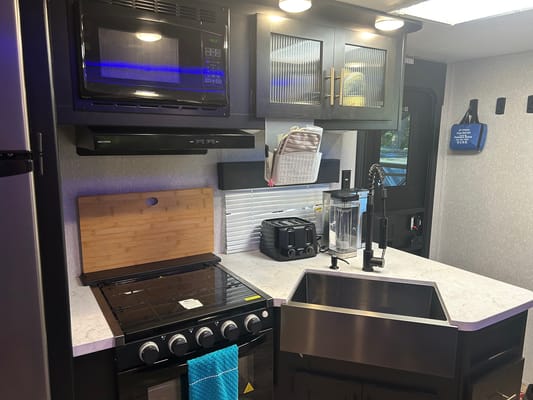 Serge's Forest River Cherokee Grey Wolf travel trailer 29TE