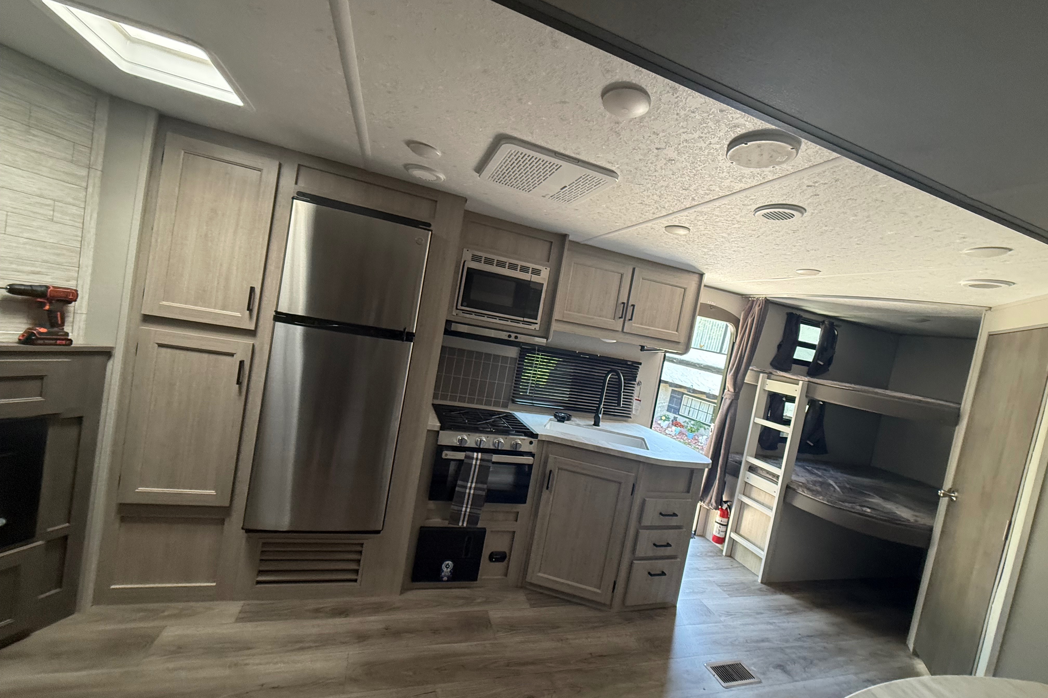 Coachmen Catalina Travel Trailer