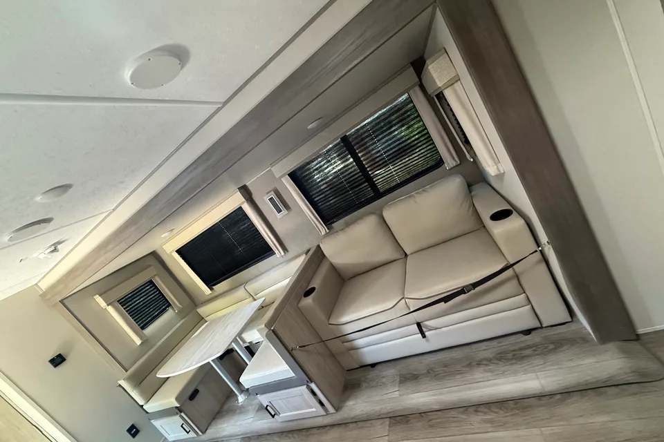 Coachmen Catalina Travel Trailer