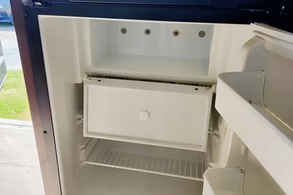 Clean, family and pet friendly, Forest River Wolf Pup 16BHS Travel Trailer