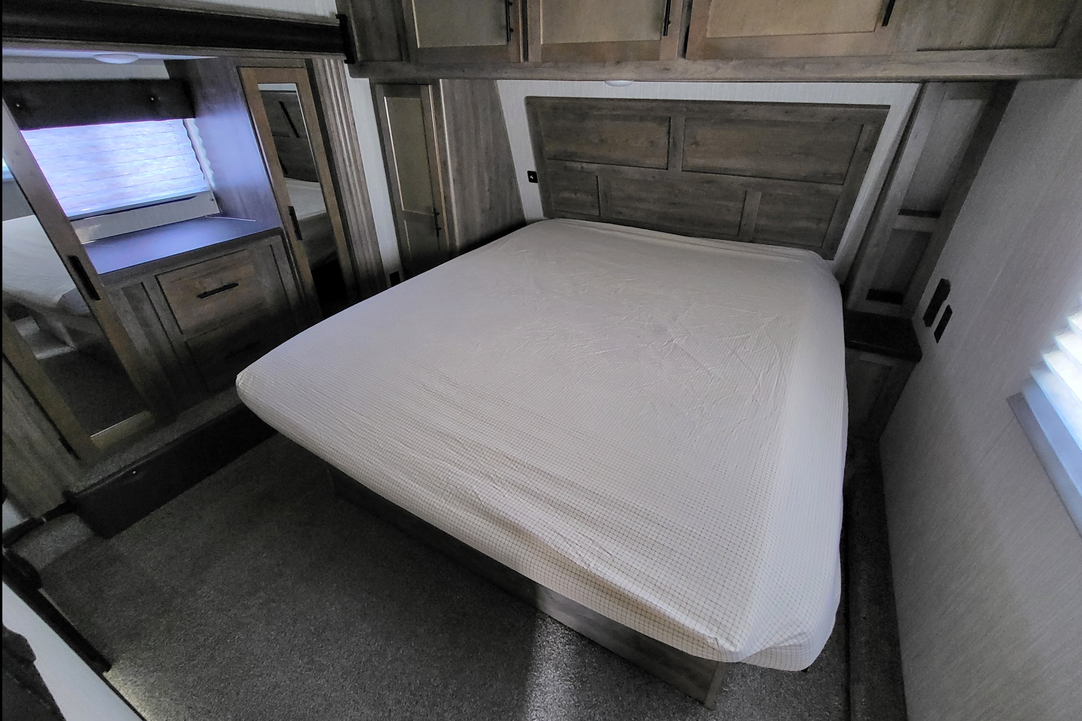 Unlimited Generator Use!!! Rv Rentals Way of Life's Forest River 324A13WS Fifth Wheel CR1