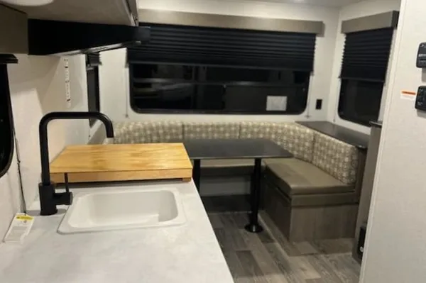 2022 keystone Springdale mini 1750rd