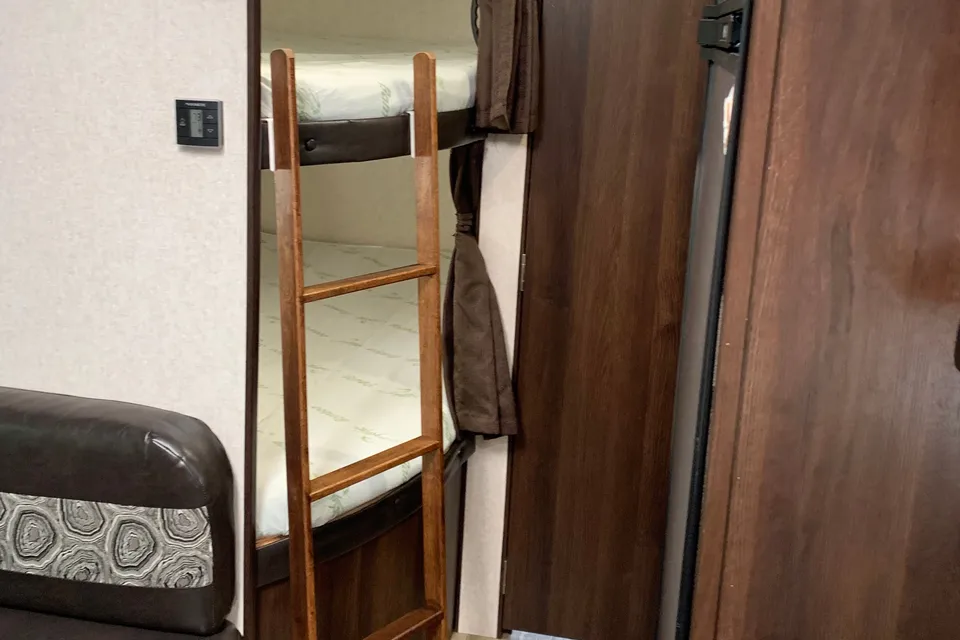 Sal's Jayco JayFlight 26BH Travel Trailer