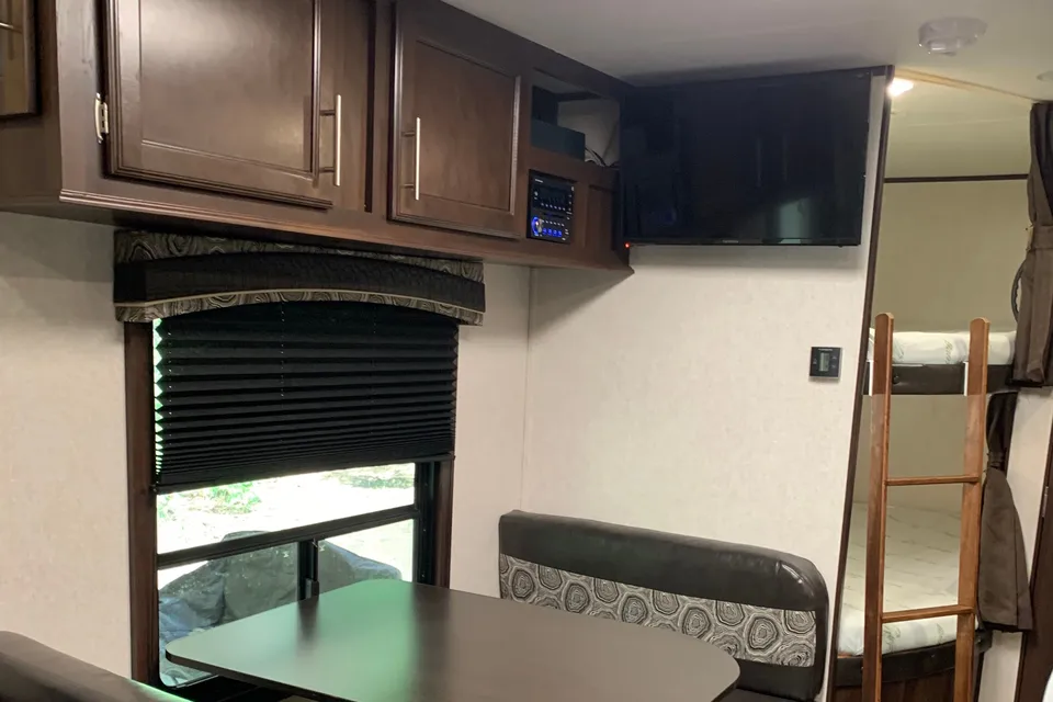 Sal's Jayco JayFlight 26BH Travel Trailer