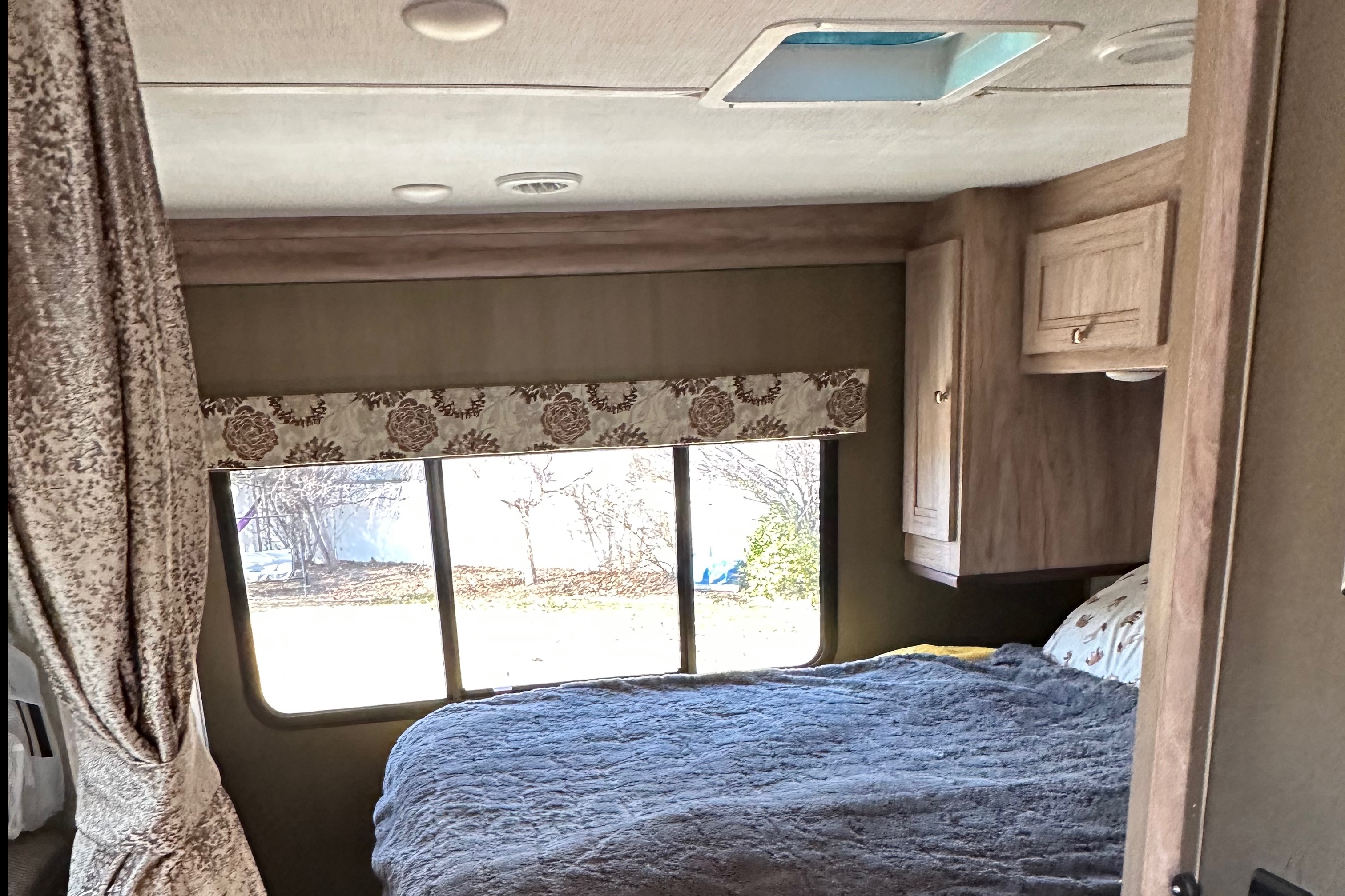 The Blue Bayou bunk house Forester Class C