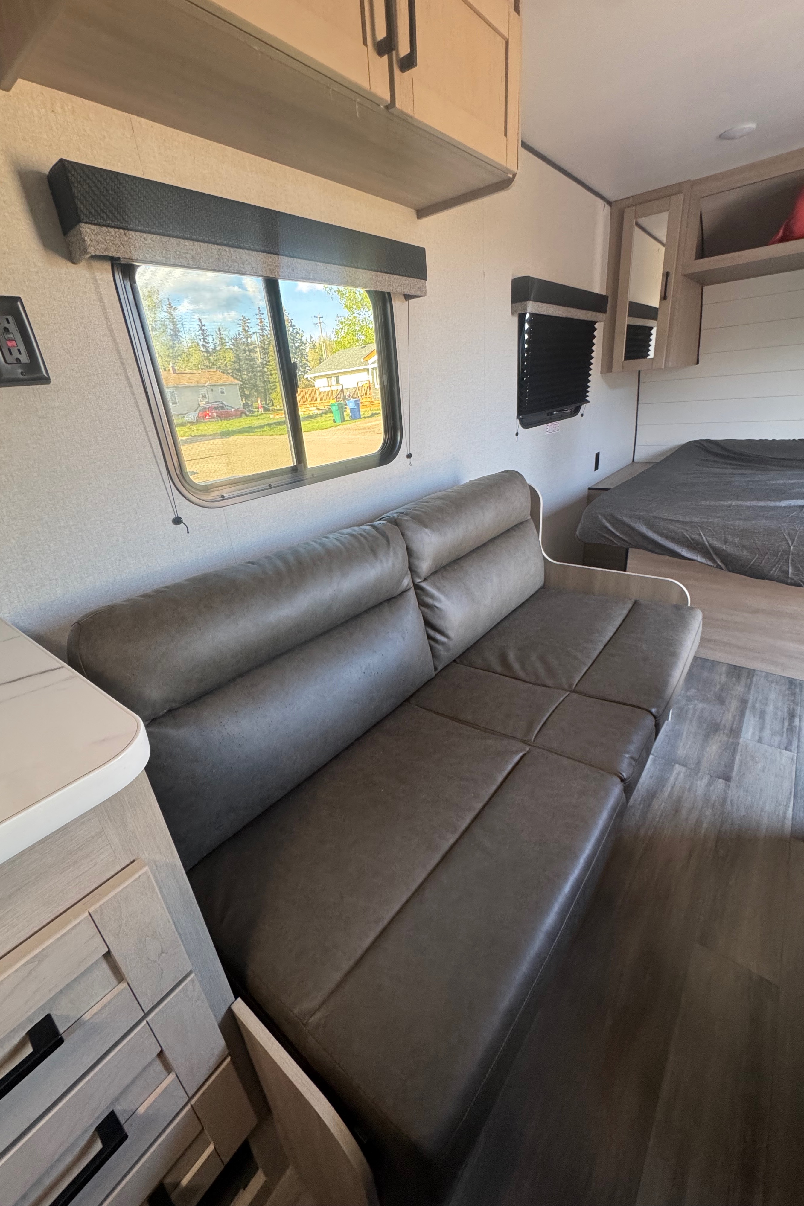 Jefrey's Open range 25 BH Travel Trailer