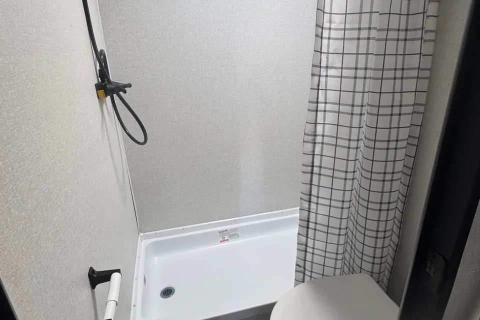 Jefrey's Open range 25 BH Travel Trailer