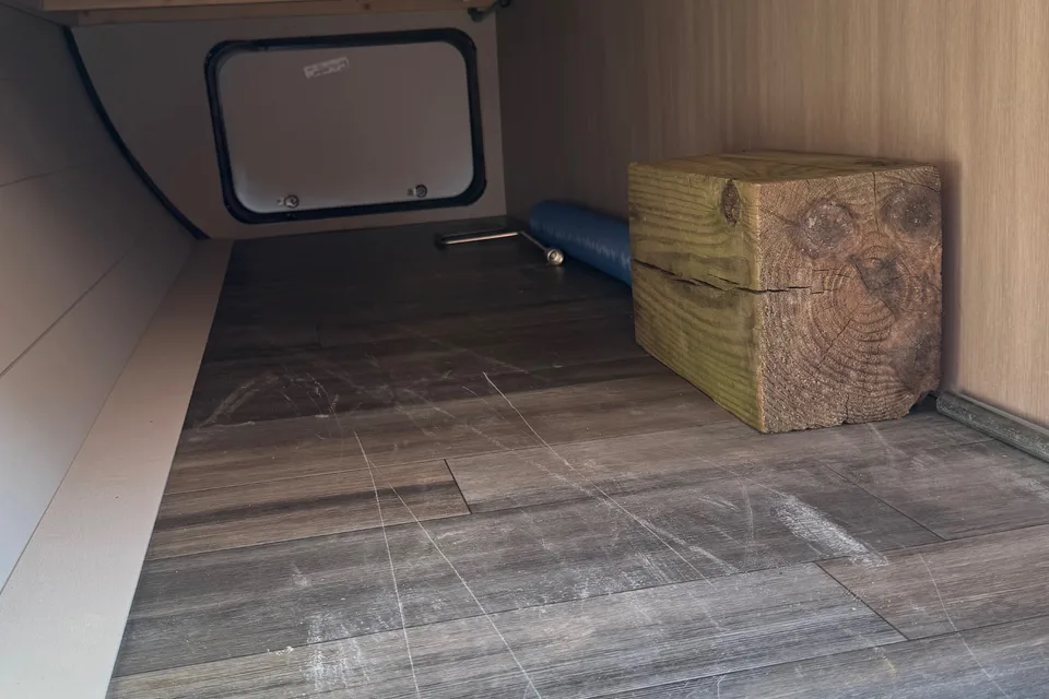 Jefrey's Open range 25 BH Travel Trailer