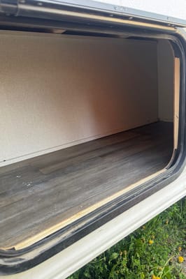 Jefrey's Open range 25 BH Travel Trailer