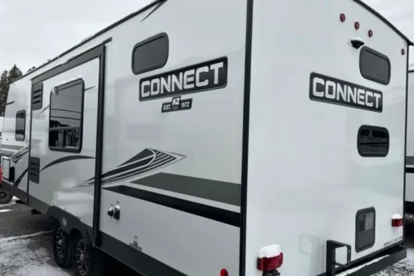 Jeff's KZ Connect 251BHK Travel Trailer