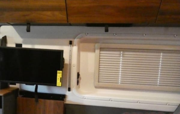 No Boon Docking-Winnebago Roam