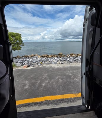 No Boon Docking-Winnebago Roam