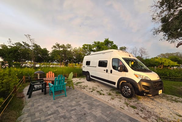 No Boon Docking-Winnebago Roam