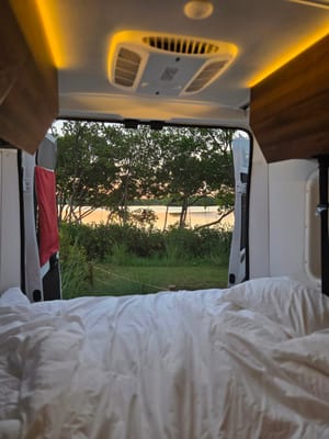 No Boon Docking-Winnebago Roam