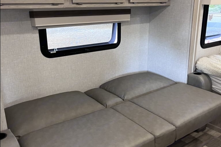 Forest River Geo Pro G19FBS 20ft Travel Trailer | Lightweight | Hitch Included | Sleeps 3-4 | Irvine