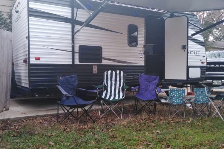 Hideout Trailer : Lightweight : Fully Equipped: Delivery Available ($85): No Prep Fee