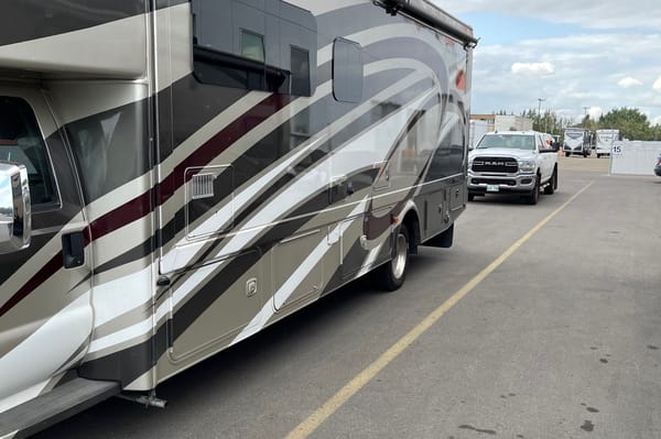 Michael's Thor Motor Coach Fourwinds Super Class C