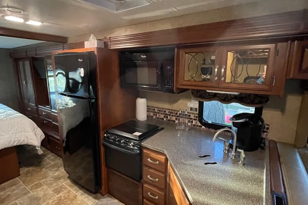 Michael's Thor Motor Coach Fourwinds Super Class C