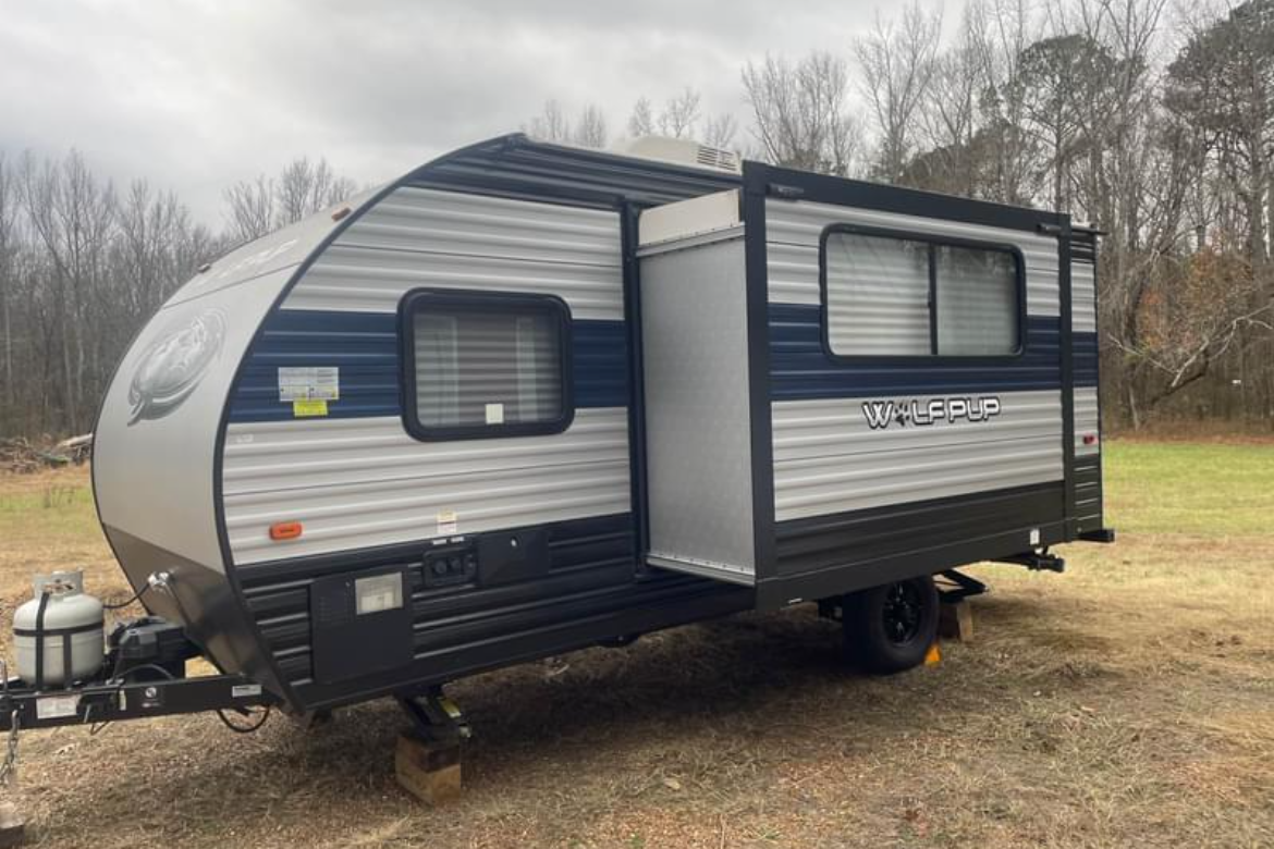 Will's Forest River Wolf pup 17jg Travel Trailer