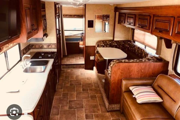Deluxe Sunseeker 31N 8 Passagers