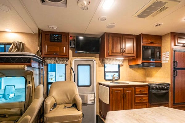 Deluxe Sunseeker 31N 8 Passagers