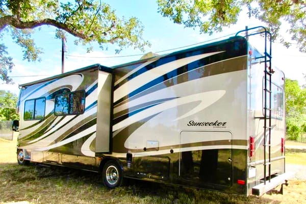 Deluxe Sunseeker 31N 8 Passagers