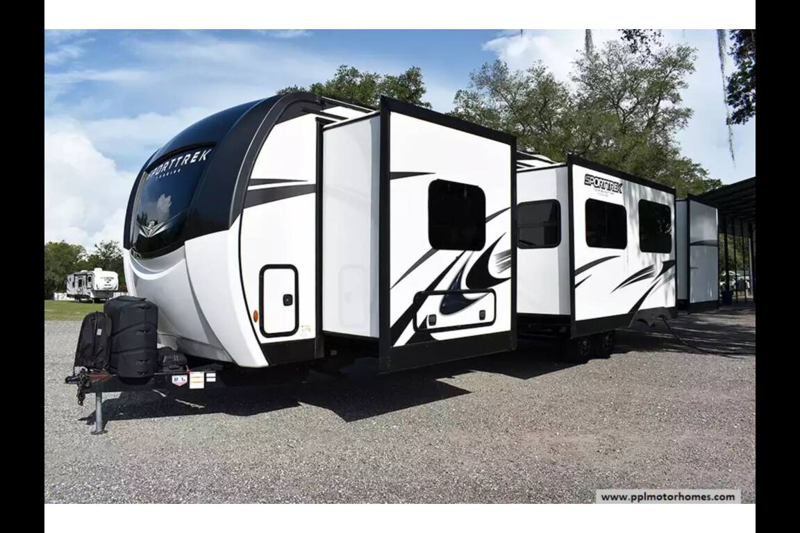RV with Bunk Room: Bath and Half: Delivery Only ($85) No Prep Fee: Equipped