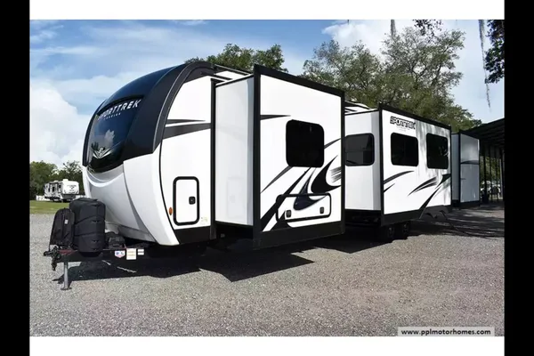 RV with Bunk Room: Bath and Half: Delivery Only ($85) No Prep Fee: Equipped