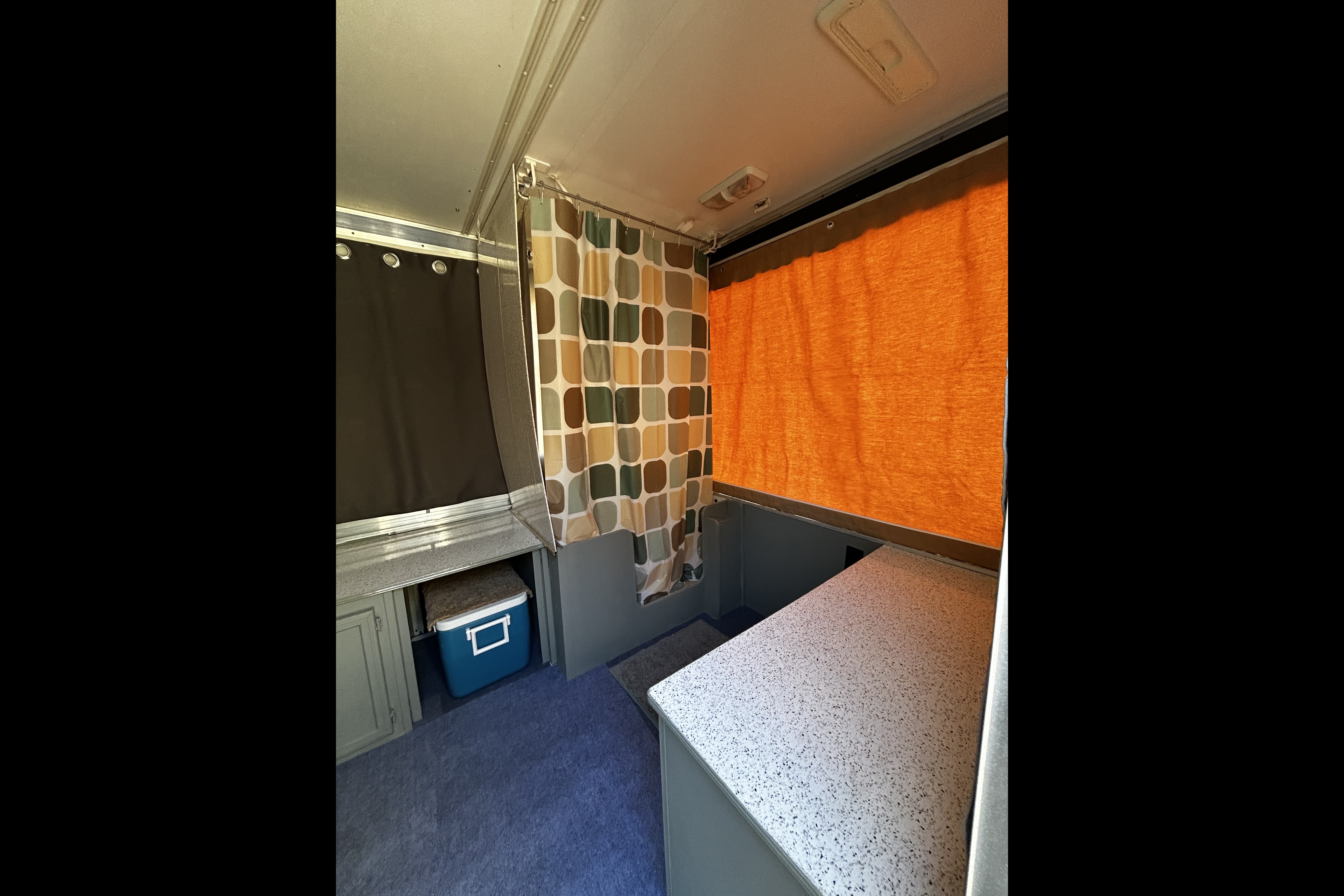 Pop Up Camper and Tent Combo