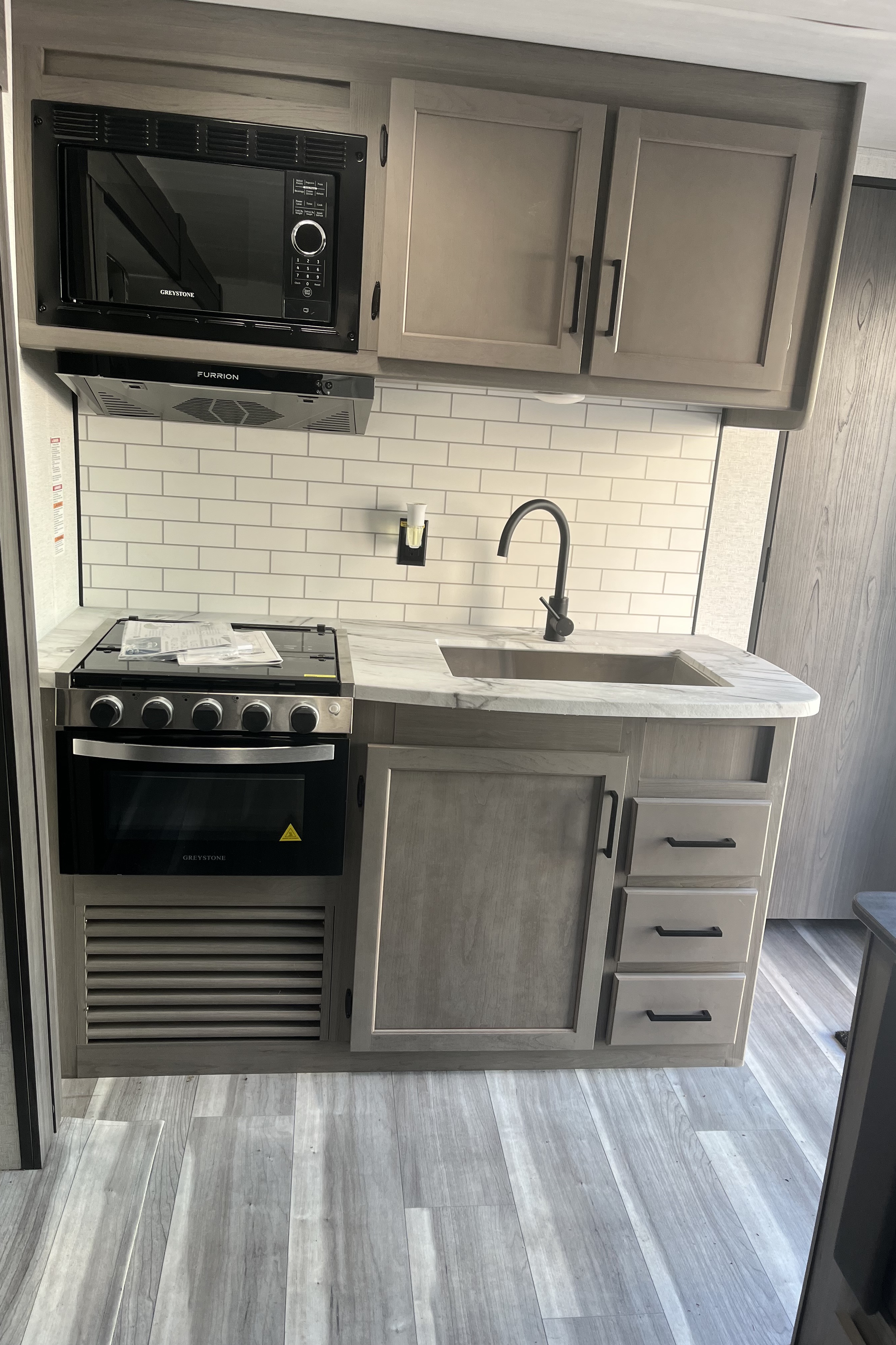 Kamar's Keystone Hideout Travel Trailer