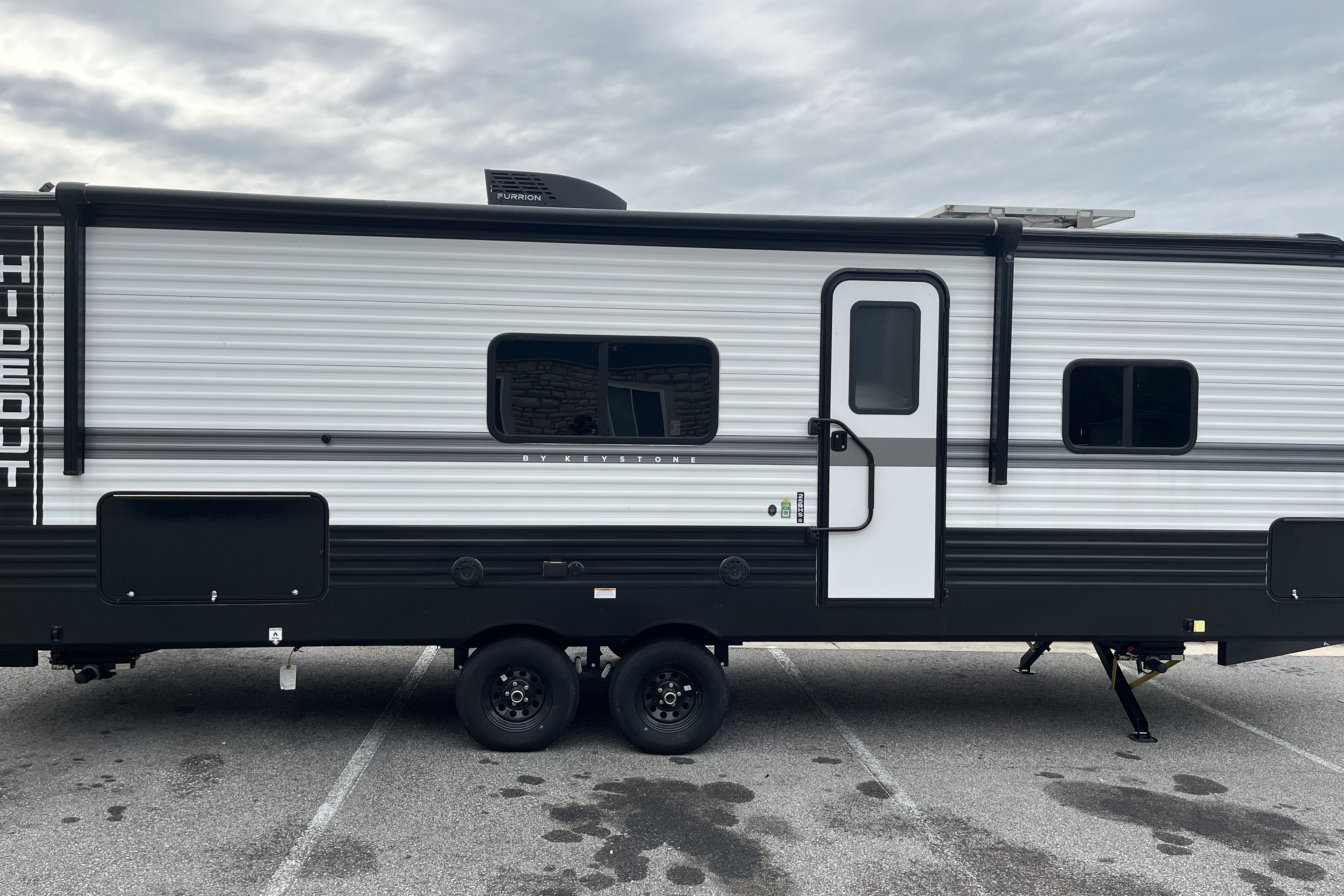 Kamar's Keystone Hideout Travel Trailer