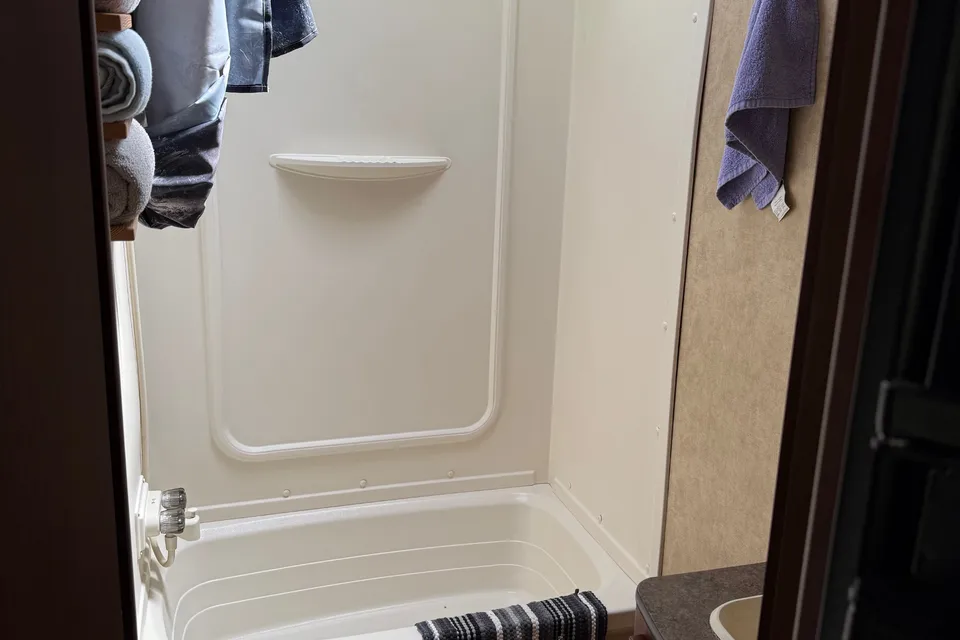 Dave's Aspen Trail 2710 BH Travel Trailer