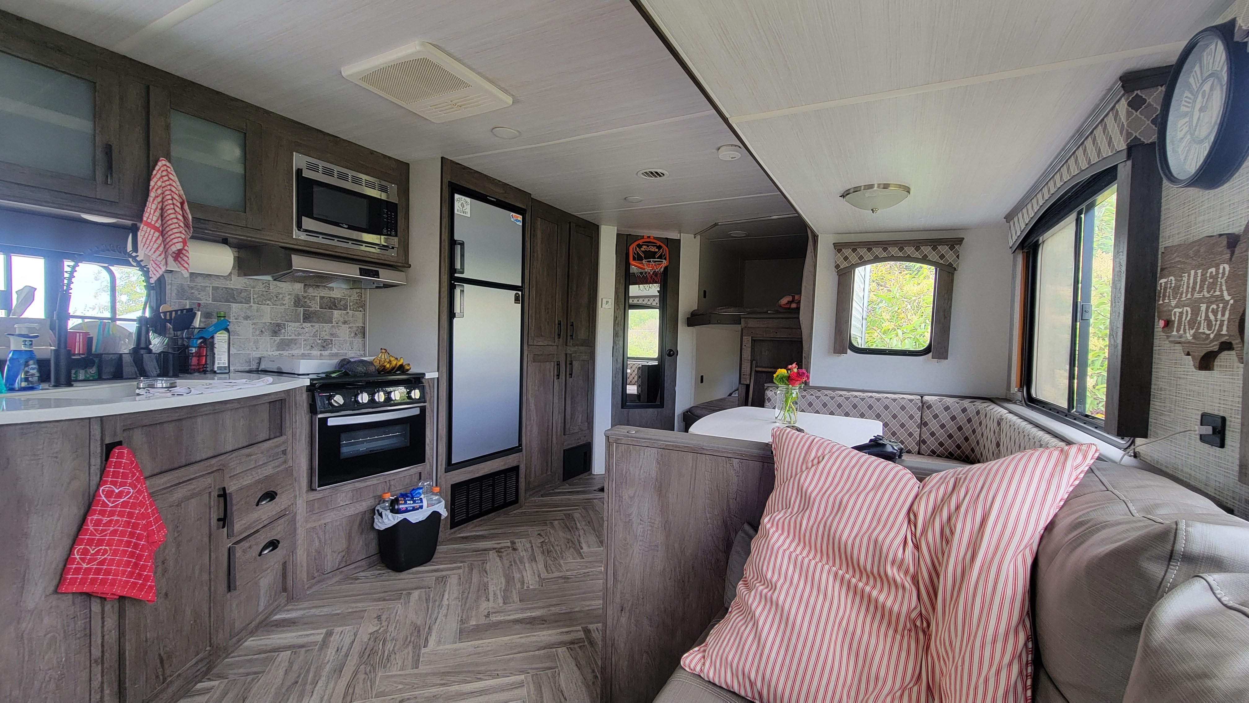 Ryan's Forest River Evo 2850 Travel Trailer