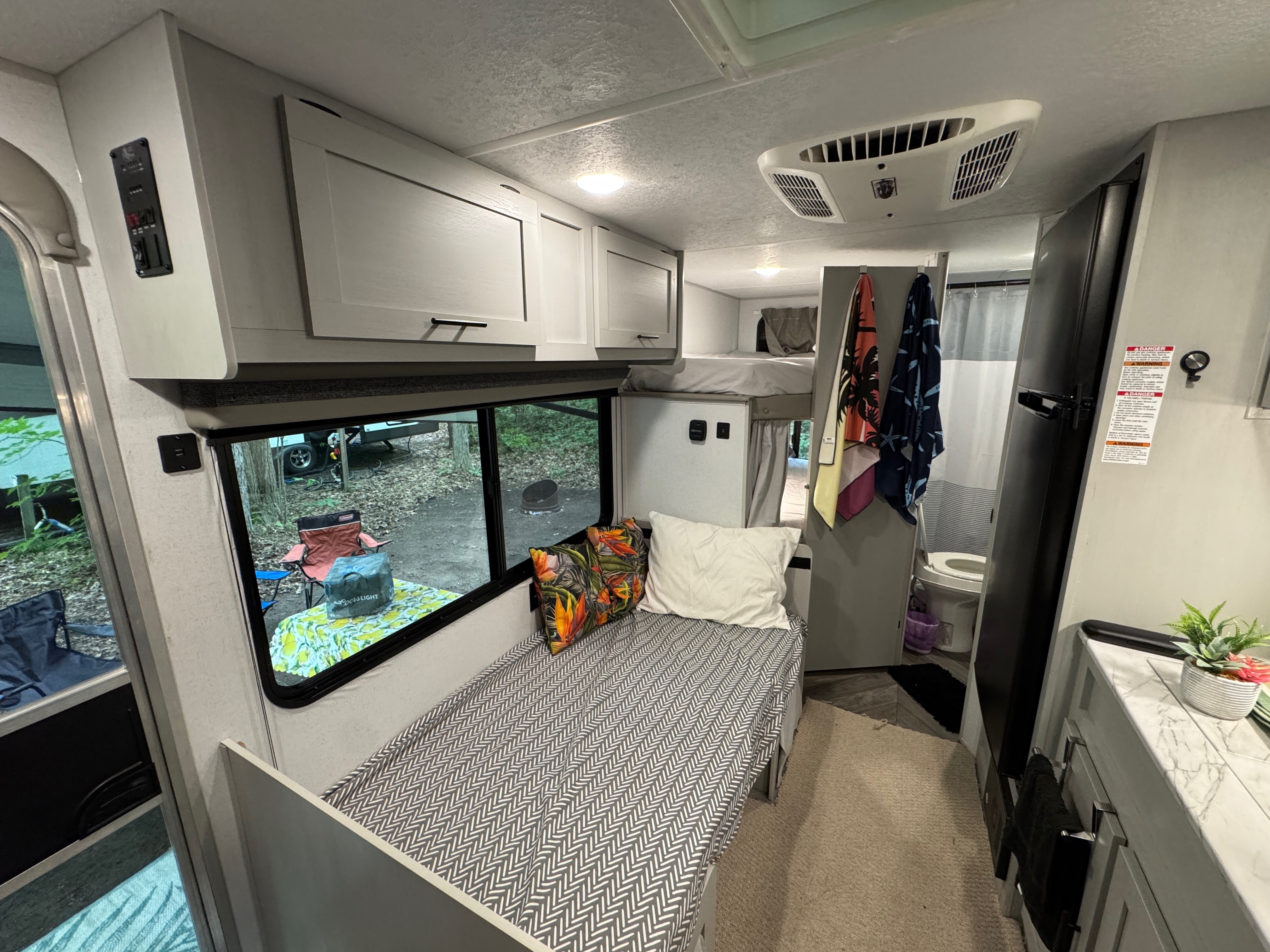 Forest River Wildwood 179DBK Travel Trailer