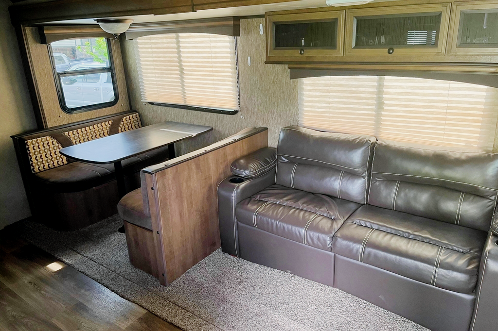Our Happy Place - Shadow Cruiser 279 DBS Travel Trailer