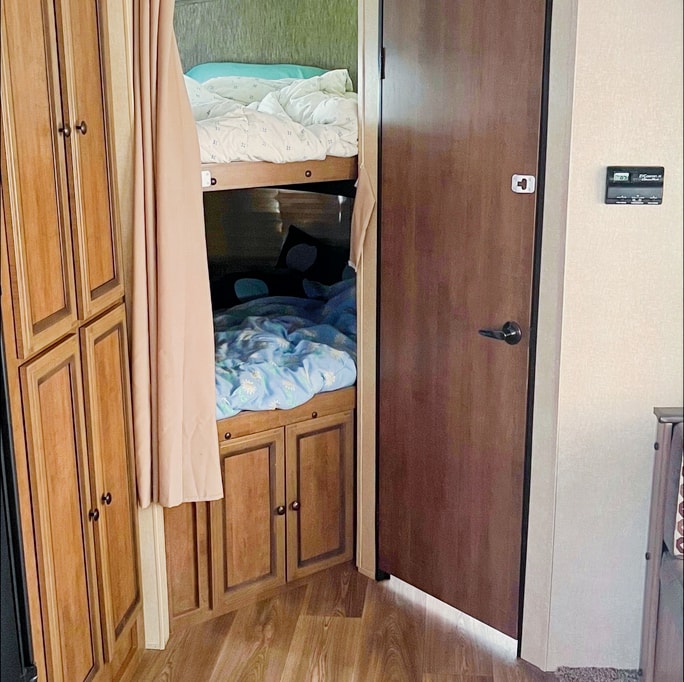 Our Happy Place - Shadow Cruiser 279 DBS Travel Trailer