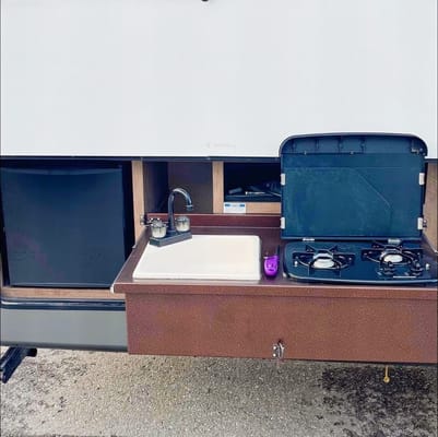 Our Happy Place - Shadow Cruiser 279 DBS Travel Trailer